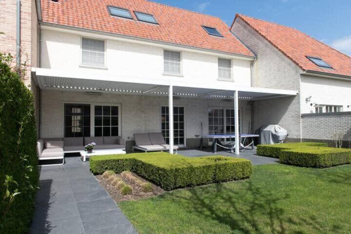 Huswell - Fabulous House For 8 People With Sunny Garden Villa Knokke-Heist Exteriör bild